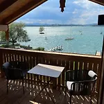 Hoixl Guetl Auf Der * Frauenchiemsee